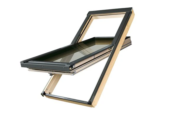 Okno dachowe drewniane obrotowe 4-szybowe Fakro FTT U8 THERMO FSC 55x98