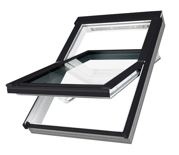 Okno dachowe obrotowe Fakro PTP-V U4 czarne RAL 9005 55x78